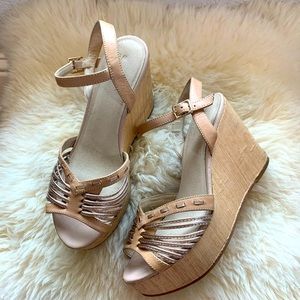 Seychelles Rose Gold Leather Wedge Size 9